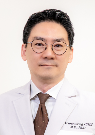 Dr. Youngwoong Choi, BongBong Plastic Surgery Clinic in Seoul, South Korea